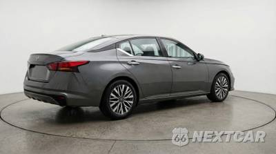 2025 Nissan Altima SV - zdjęcie 7 z 12 - miniatura