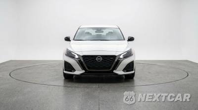 2025 Nissan Altima SV - zdjęcie 2 z 12 - miniatura