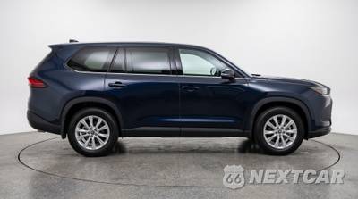 2025 Toyota Grand Highlander XLE - zdjęcie 8 z 12 - miniatura
