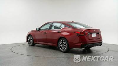 2025 Nissan Altima SV - zdjęcie 5 z 12 - miniatura