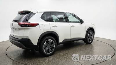2025 Nissan Rogue SV - zdjęcie 7 z 12 - miniatura