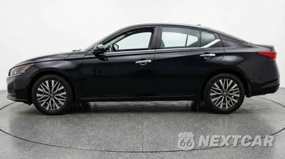 2025 Nissan Altima SV - zdjęcie 4 z 12 - miniatura