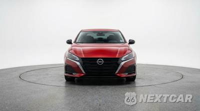 2025 Nissan Altima SV - zdjęcie 2 z 12 - miniatura