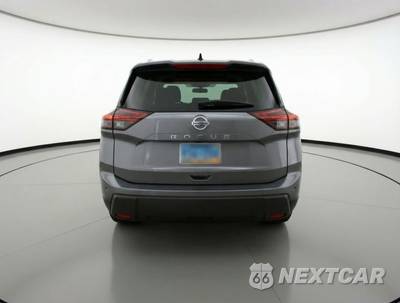2025 Nissan Rogue SV - zdjęcie 6 z 12 - miniatura