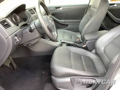 2012 Volkswagen Jetta SE Sedan w/Convenience & Sunroof - zdjęcie 12 z 44 - miniatura