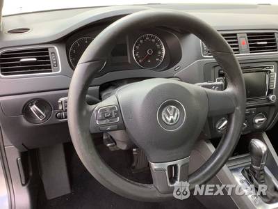 2012 Volkswagen Jetta SE Sedan w/Convenience & Sunroof - zdjęcie 15 z 44 - miniatura