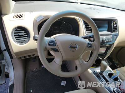 2015 Nissan Pathfinder S - zdjęcie 10 z 23 - miniatura