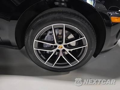 2022 Porsche Macan - zdjęcie 9 z 23 - miniatura