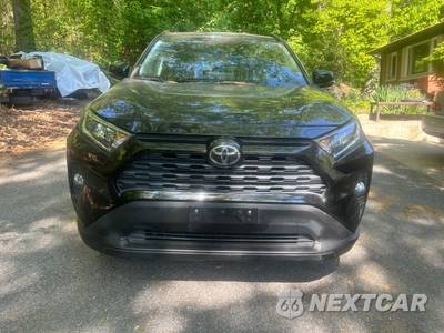 2019 Toyota RAV4 XLE - zdjęcie 2 z 33 - miniatura