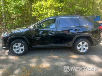 2019 Toyota RAV4 XLE - zdjęcie 8 z 33 - miniatura