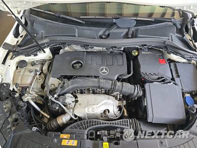 2021 Mercedes-Benz GLA 250 4MATIC - zdjęcie 15 z 21 - miniatura