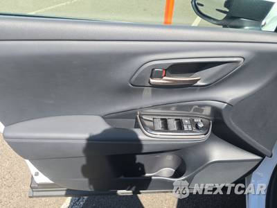 2025 Toyota Crown XLE - zdjęcie 9 z 21 - miniatura