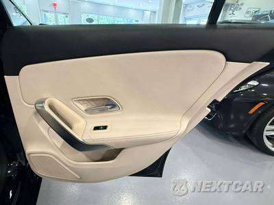 2020 Mercedes-Benz A 220 - zdjęcie 32 z 40 - miniatura