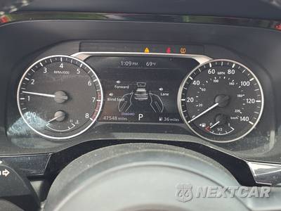 2024 Nissan Pathfinder SV - zdjęcie 12 z 32 - miniatura