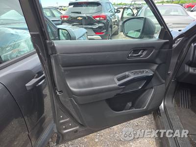 2024 Nissan Pathfinder SV - zdjęcie 9 z 32 - miniatura