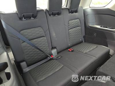 2024 Nissan Pathfinder SV - zdjęcie 14 z 32 - miniatura