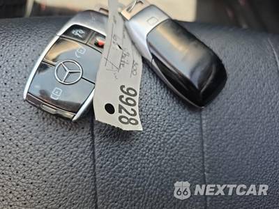 2018 Mercedes-Benz E 300 4MATIC Sedan - zdjęcie 22 z 23 - miniatura