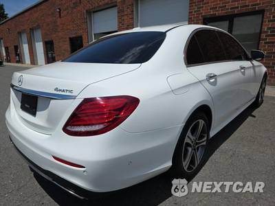 2018 Mercedes-Benz E 300 4MATIC Sedan - zdjęcie 4 z 23 - miniatura