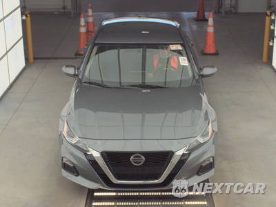 2020 Nissan Altima S - zdjęcie 2 z 36 - miniatura