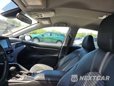 2022 Toyota Camry SE - zdjęcie 18 z 22 - miniatura