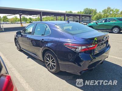 2022 Toyota Camry SE - zdjęcie 6 z 22 - miniatura