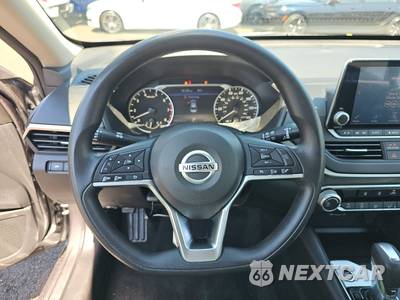 2020 Nissan Altima S - zdjęcie 10 z 36 - miniatura
