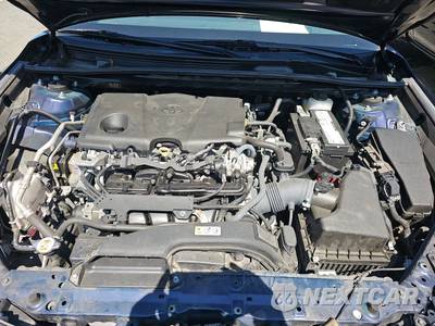 2022 Toyota Camry SE - zdjęcie 15 z 22 - miniatura