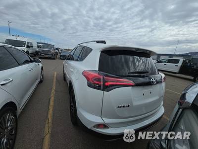 2017 Toyota RAV4 SE - zdjęcie 5 z 18 - miniatura