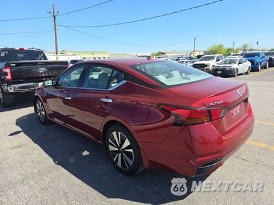 2019 Nissan Altima SV - zdjęcie 6 z 28 - miniatura