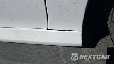 2026 Toyota Camry LE - zdjęcie 23 z 23 - miniatura