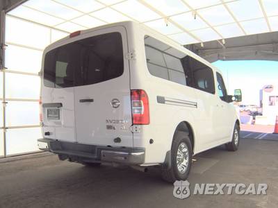 2016 Nissan NV3500 HD Passenger SL 146.1" WB - zdjęcie 4 z 30 - miniatura