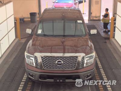 2017 Nissan TITAN Platinum Reserve Crew Cab Short Bed - zdjęcie 2 z 29 - miniatura