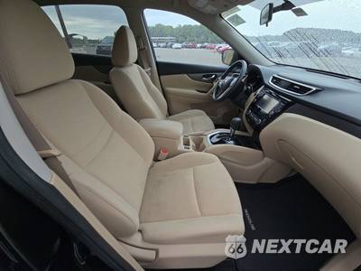 2016 Nissan Rogue SV - zdjęcie 8 z 26 - miniatura