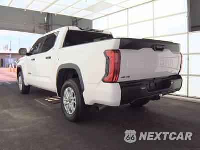 2025 Toyota Tundra SR5 Crew Cab Short Bed - zdjęcie 6 z 19 - miniatura