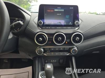 2025 Nissan Sentra SV - zdjęcie 11 z 29 - miniatura