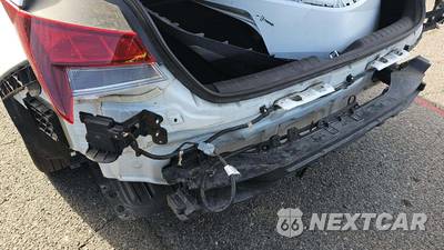 2024 Hyundai Elantra SEL - zdjęcie 21 z 22 - miniatura