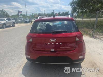 2026 Hyundai Venue SEL - zdjęcie 5 z 21 - miniatura