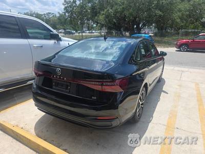 2025 Volkswagen Jetta SE - zdjęcie 4 z 21 - miniatura