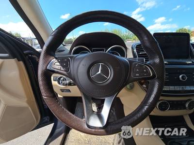 2019 Mercedes-Benz GLS 550 4MATIC - zdjęcie 10 z 35 - miniatura