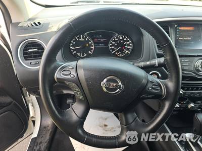 2020 Nissan Pathfinder SV - zdjęcie 10 z 24 - miniatura
