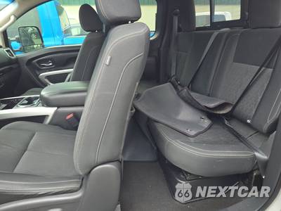 2019 Nissan TITAN SV Extended Cab Medium Bed - zdjęcie 13 z 27 - miniatura