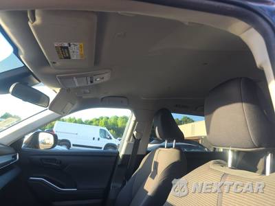 2023 Toyota Highlander LE - zdjęcie 21 z 24 - miniatura