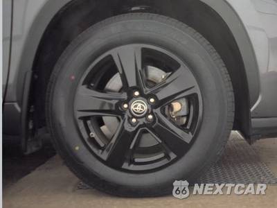 2023 Toyota Highlander LE - zdjęcie 10 z 24 - miniatura