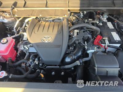 2023 Toyota Highlander LE - zdjęcie 23 z 24 - miniatura