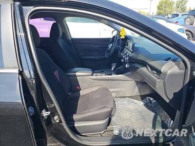 2025 Nissan Sentra S - zdjęcie 8 z 34 - miniatura