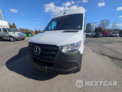 2019 Mercedes-Benz Sprinter 2500 Passenger Van High Roof 144.0" WB - zdjęcie 14 z 20 - miniatura
