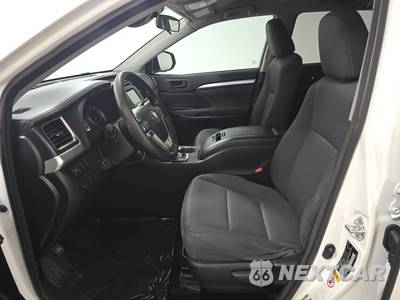 2018 Toyota Highlander LE - zdjęcie 7 z 37 - miniatura