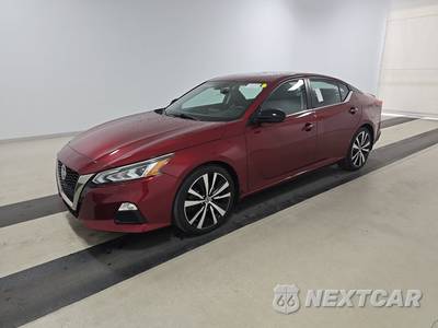 2020 Nissan Altima SR - zdjęcie 1 z 18 - miniatura