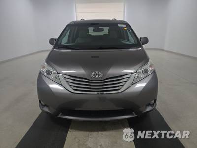 2017 Toyota Sienna XLE 8-Passenger 119.3" WB - zdjęcie 2 z 20 - miniatura