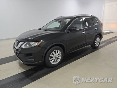 2020 Nissan Rogue SV - zdjęcie 1 z 38 - miniatura